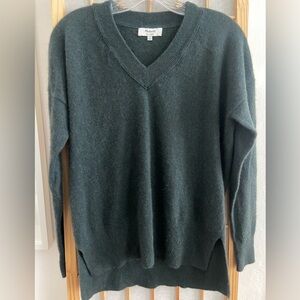 Madewell Women's Deep Green V-Neck Sweater